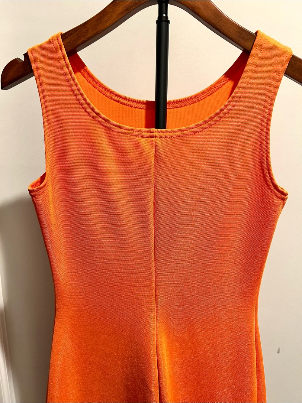 Orange Sleeveless Scoop Neck Women's Top size Small